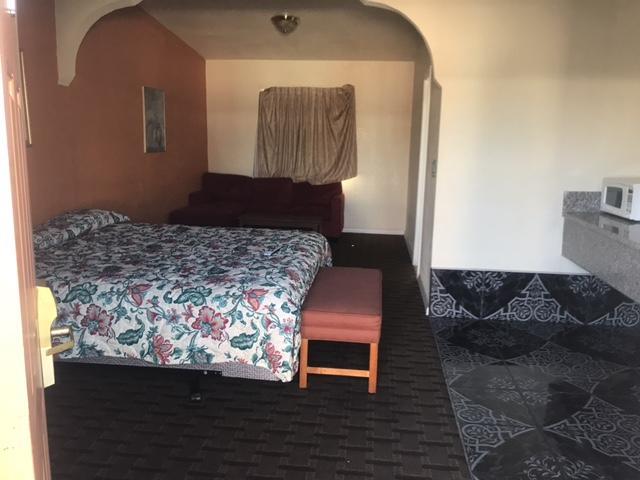 Galleria Inn Montclair/Ontario Экстерьер фото